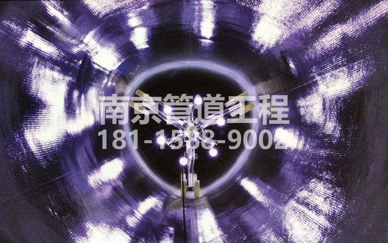 225天山路管道修复